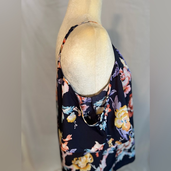 Adelyn Rae tank - Picture 2 of 5